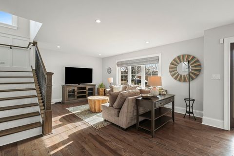 Tiny photo for 7046 Beckwith Road, Morton Grove, IL 60053 (MLS # 12545445)