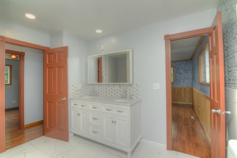 Tiny photo for 5N712 Garden Avenue, Roselle, IL 60172 (MLS # 12761114)