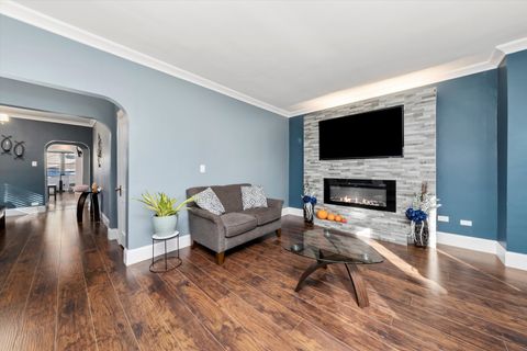 Tiny photo for 3508 Gunderson Avenue, Berwyn, IL 60402 (MLS # 12530468)