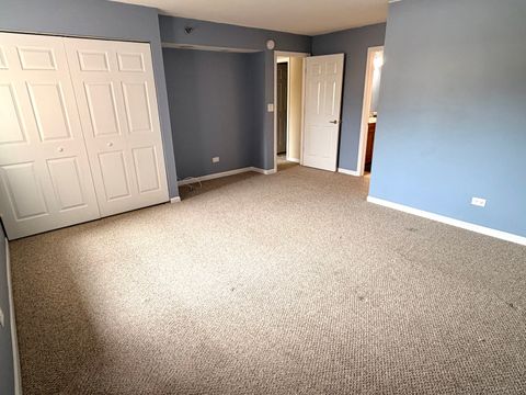Tiny photo for 1 Bloomingdale Place #100, Bloomingdale, IL 60108 (MLS # 12625957)