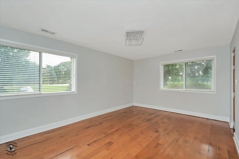 Tiny photo for 1400 N Elmhurst Road #119, Mount Prospect, IL 60056 (MLS # 12794943)