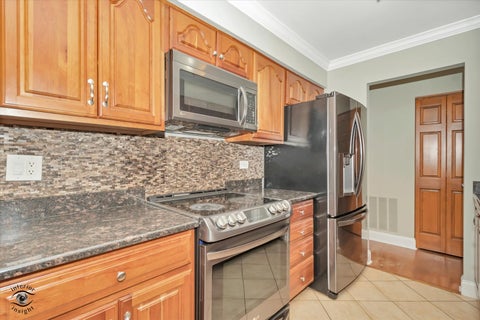 Tiny photo for 1400 N Elmhurst Road #119, Mount Prospect, IL 60056 (MLS # 12794943)