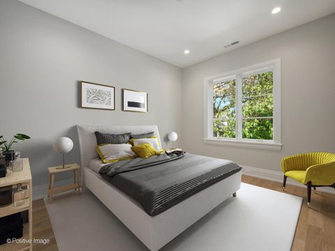 Tiny photo for 1917 Washington Avenue, Wilmette, IL 60091 (MLS # 12530558)