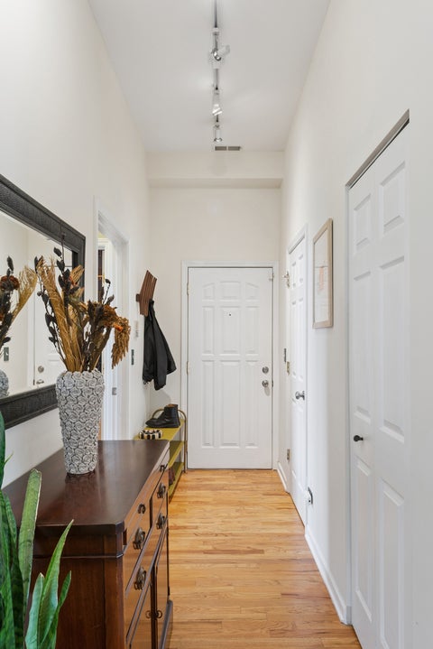 Tiny photo for 2607 N Hamlin Avenue #3, Chicago, IL 60647 (MLS # 12761070)