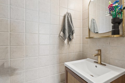 Tiny photo for 2607 N Hamlin Avenue #3, Chicago, IL 60647 (MLS # 12761070)