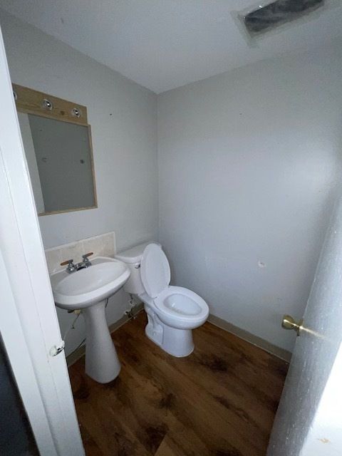 Tiny photo for 1301 Kingsbury Drive #B, Hanover Park, IL 60133 (MLS # 12624713)