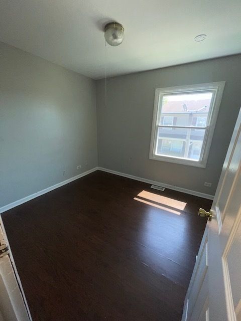 Tiny photo for 1301 Kingsbury Drive #B, Hanover Park, IL 60133 (MLS # 12624713)