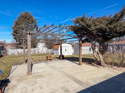 Tiny photo for 290 E Wrightwood Avenue, Glendale Heights, IL 60139 (MLS # 12527813)