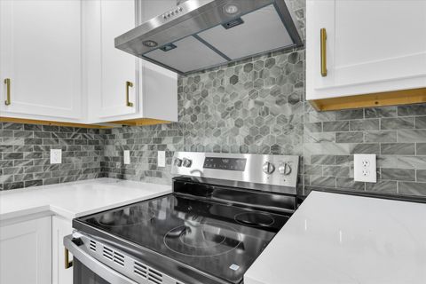 Tiny photo for 1801 Cindy Lynn Street, Urbana, IL 61802 (MLS # 12600766)