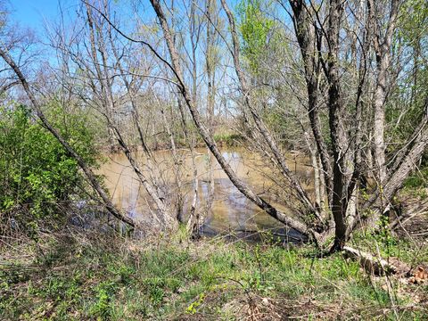 Tiny photo for 5568 Lois Lane, Salem, IL 62881 (MLS # 12611393)