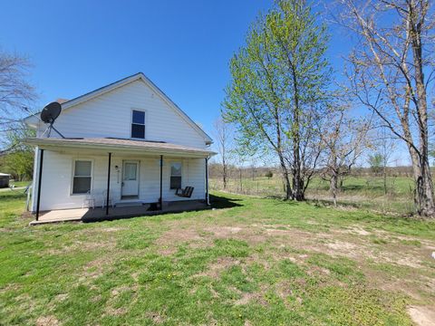 Tiny photo for 5568 Lois Lane, Salem, IL 62881 (MLS # 12611393)
