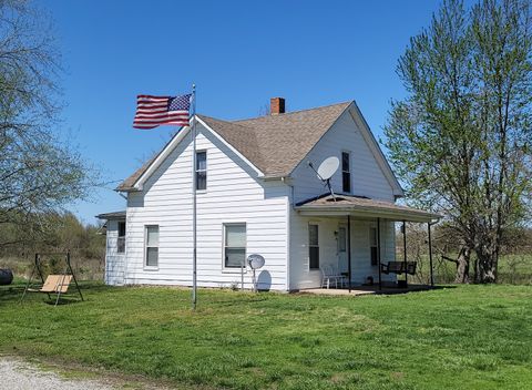 Tiny photo for 5568 Lois Lane, Salem, IL 62881 (MLS # 12611393)