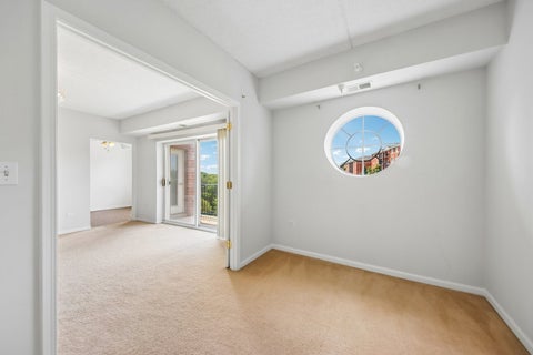 Tiny photo for 190 N Milwaukee Avenue #401, Wheeling, IL 60090 (MLS # 12669651)