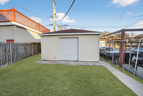 Tiny photo for 525 N Springfield Avenue, Chicago, IL 60624 (MLS # 12548104)