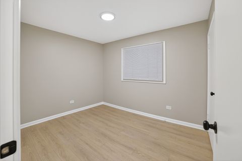 Tiny photo for 525 N Springfield Avenue, Chicago, IL 60624 (MLS # 12548104)