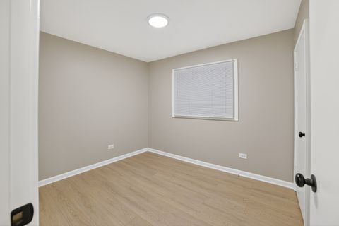 Tiny photo for 525 N Springfield Avenue, Chicago, IL 60624 (MLS # 12548104)