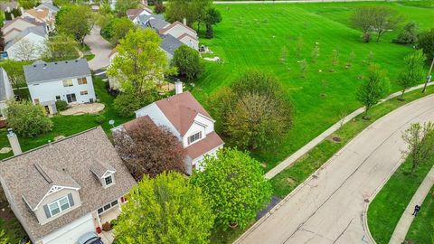 Tiny photo for 5513 Chancery Way, Lake In The Hills, IL 60156 (MLS # 12634357)