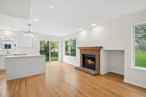 Tiny photo for 5513 Chancery Way, Lake In The Hills, IL 60156 (MLS # 12634357)