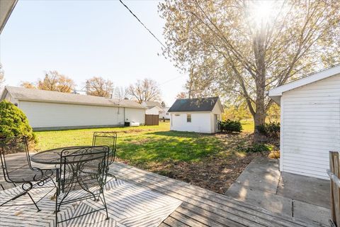 Tiny photo for 706 W Wall Street, Lexington, IL 61753 (MLS # 12510254)