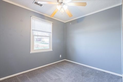 Tiny photo for 706 W Wall Street, Lexington, IL 61753 (MLS # 12510254)