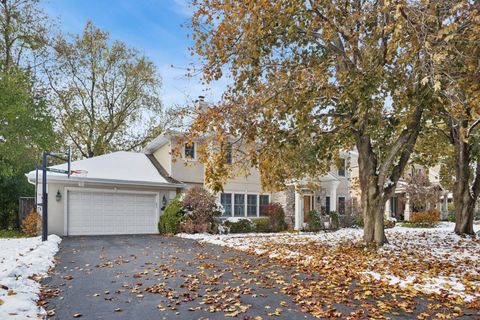 Photo of 920 Arbor Lane, Glenview, IL 60025 (MLS # 12519813)