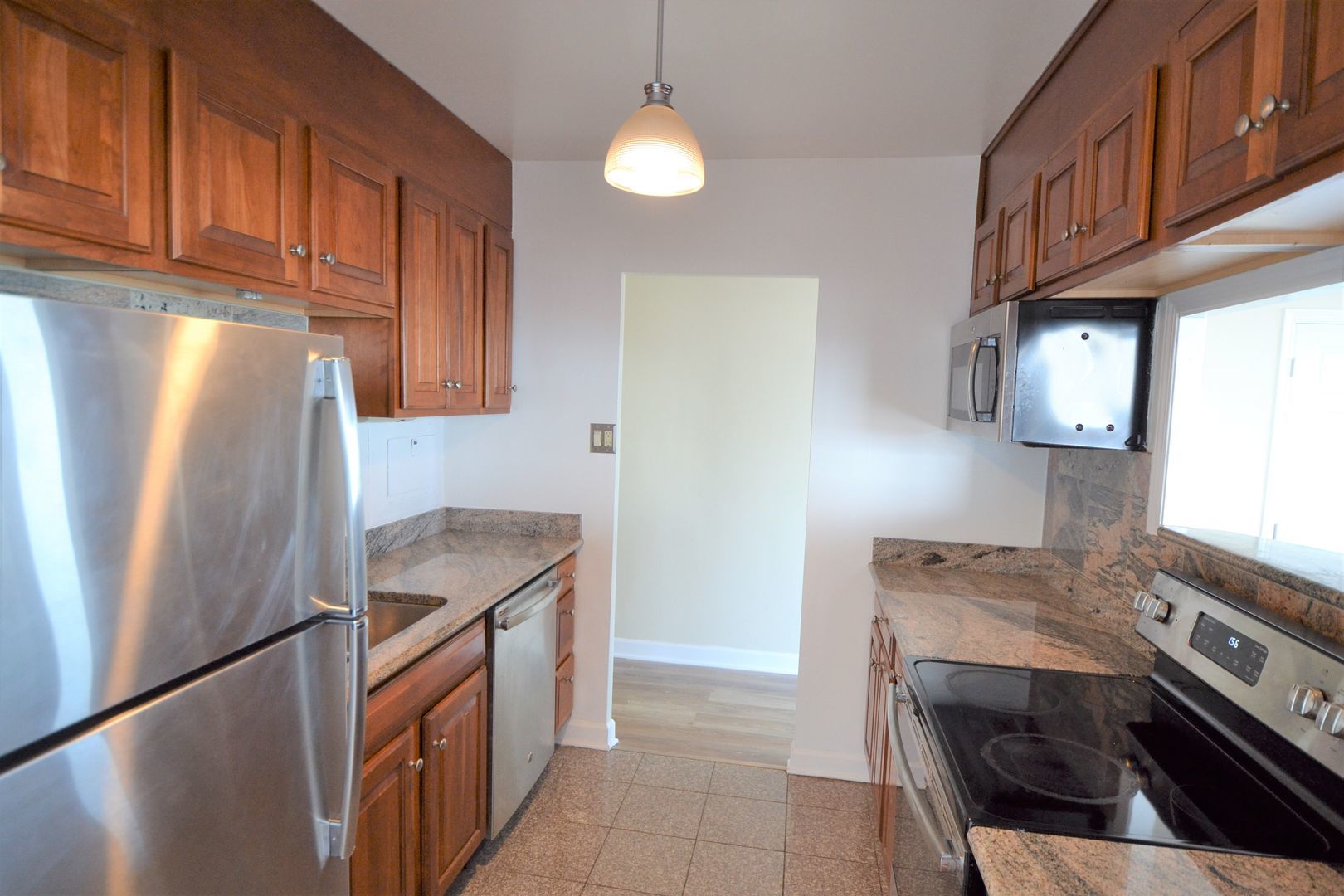 4180 N Marine Drive 1405