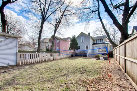 Tiny photo for 1123 Main Street, Evanston, IL 60202 (MLS # 12600959)