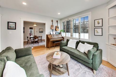 Tiny photo for 1123 Main Street, Evanston, IL 60202 (MLS # 12600959)