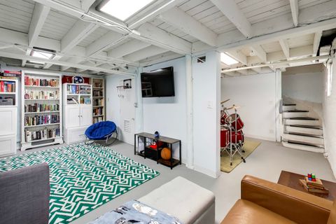 Tiny photo for 1123 Main Street, Evanston, IL 60202 (MLS # 12600959)