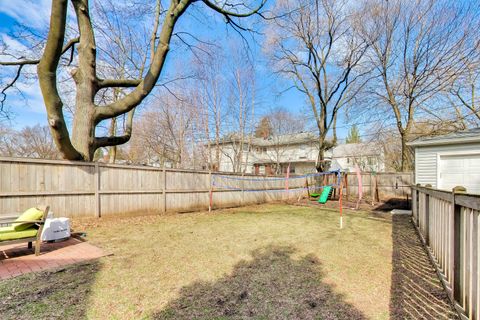 Tiny photo for 1123 Main Street, Evanston, IL 60202 (MLS # 12600959)