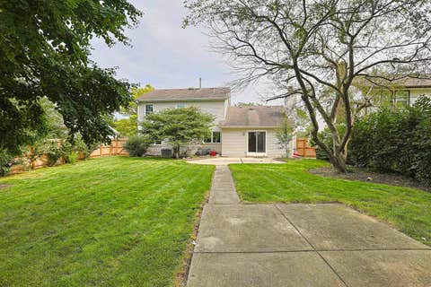 Tiny photo for 1410 HUNTINGTON Drive, Mundelein, IL 60060 (MLS # 12720951)
