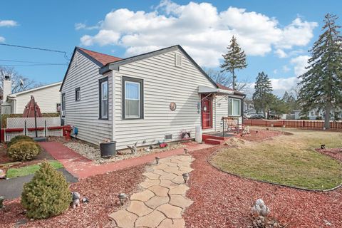 Tiny photo for 16W614 3rd Avenue, Bensenville, IL 60106 (MLS # 12575811)