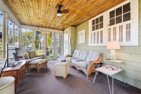 Tiny photo for 501 Dodson Street, Geneva, IL 60134 (MLS # 12493067)