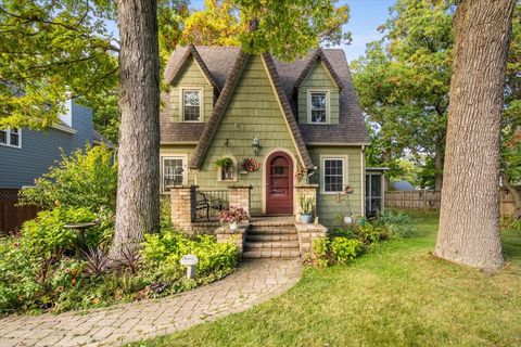 501 Dodson Street Geneva IL 60134