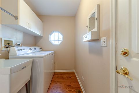 Tiny photo for 20 Ashford Court, Lincolnshire, IL 60069 (MLS # 12614710)