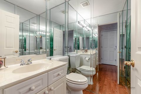 Tiny photo for 20 Ashford Court, Lincolnshire, IL 60069 (MLS # 12614710)