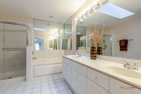 Tiny photo for 20 Ashford Court, Lincolnshire, IL 60069 (MLS # 12614710)