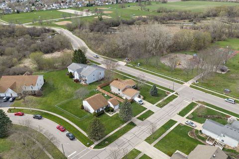 Tiny photo for 313 N Huntington Drive, McHenry, IL 60050 (MLS # 12619208)