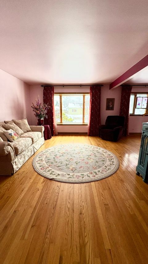 Tiny photo for 1445 Everett Avenue, Des Plaines, IL 60018 (MLS # 12573163)