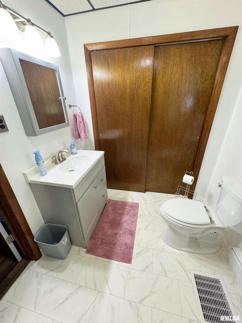 Tiny photo for 16488 Route 37, Johnston City, IL 62951 (MLS # QC4265900)