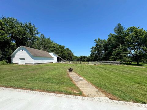Tiny photo for 16488 Route 37, Johnston City, IL 62951 (MLS # QC4265900)