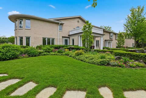 Tiny photo for 1877 Banbury Road, Inverness, IL 60067 (MLS # 12613935)