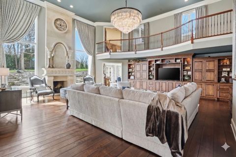 Tiny photo for 1877 Banbury Road, Inverness, IL 60067 (MLS # 12613935)