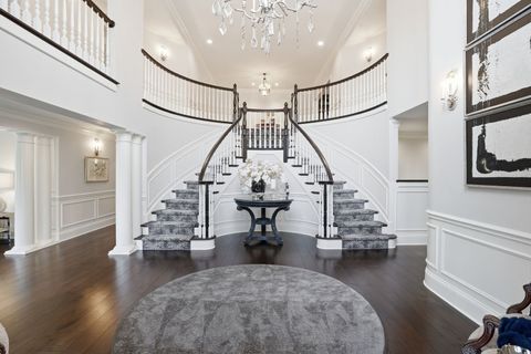 Tiny photo for 1877 Banbury Road, Inverness, IL 60067 (MLS # 12613935)