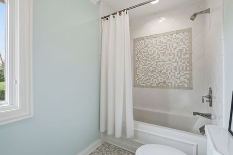 Tiny photo for 1877 Banbury Road, Inverness, IL 60067 (MLS # 12613935)