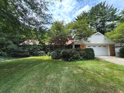 Photo of 1709 S Vine Street, Urbana, IL 61801 (MLS # 12715096)