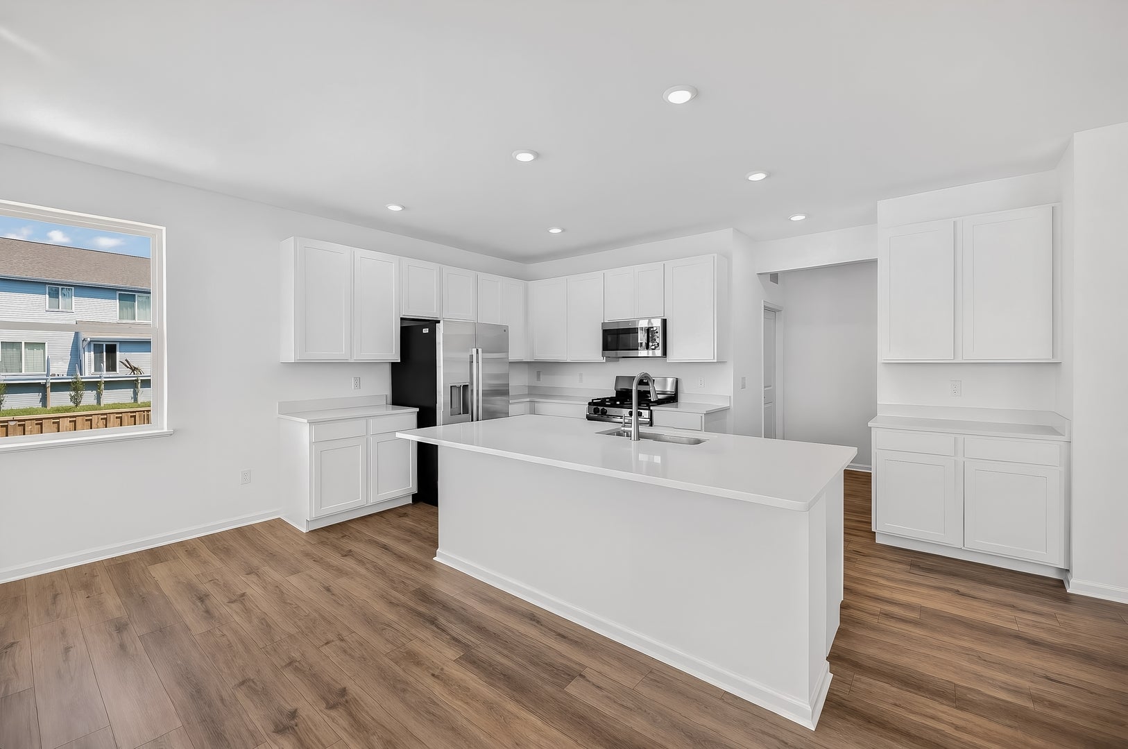 2838 McMurtrie Way