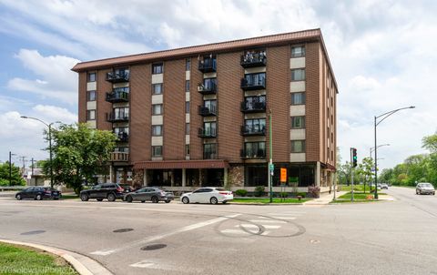 8359 W Addison Street 503 Chicago IL 60634