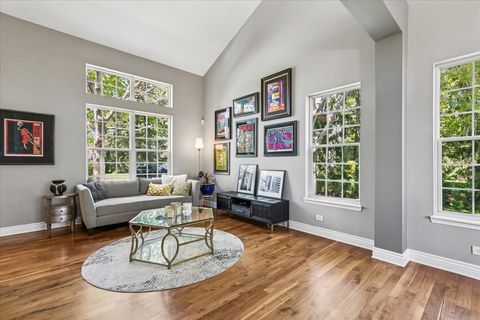 Tiny photo for 14087 Glenwood Court, Libertyville, IL 60048 (MLS # 12648807)