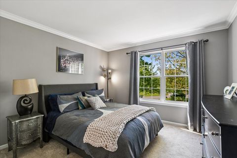 Tiny photo for 14087 Glenwood Court, Libertyville, IL 60048 (MLS # 12648807)